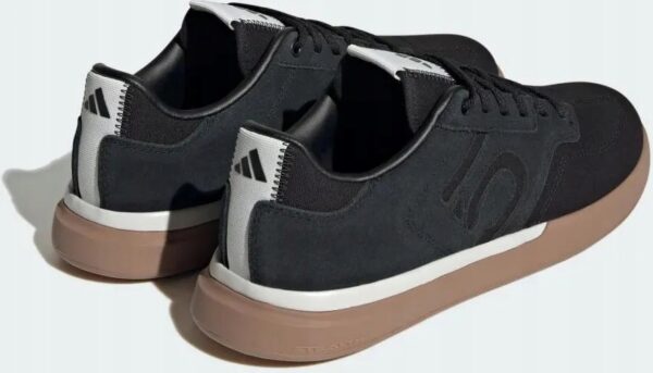 fa40bc4eb5263344e54f9e53243051dd