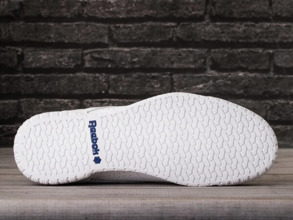 bd9a9878990a8219104a918ea3e0805a