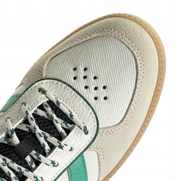 07266543c38ee901dfeaab72a1647a25