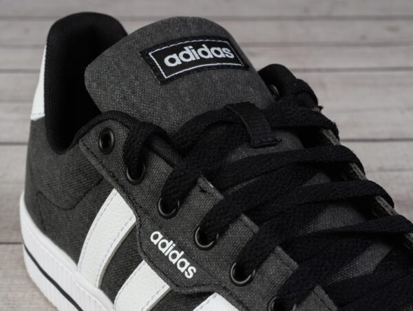 22789bff897b2f46c11f3bd65794edae